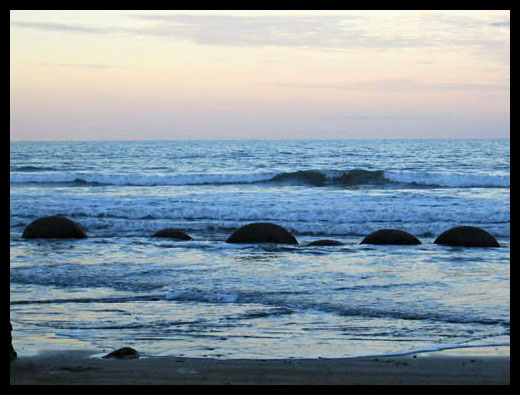 Moeraki Boulders